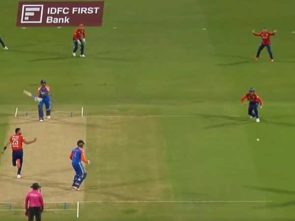 watch-england-outsmart-sky-with-funky-leg-side-trap-to-cap-off-mahmood-triple-wicket-maiden.Click to read full article.