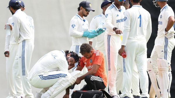 injury-scare-for-kl-rahul-after-being-hit-on-the-elbow-during-practice.Click to read full article.