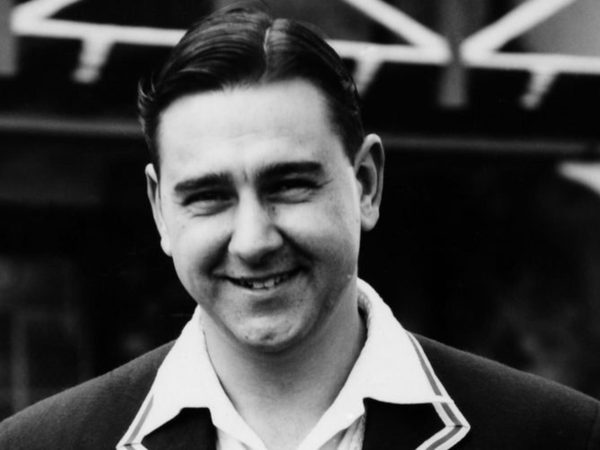 colin-cowdrey-a-batsman-far-above-the-ordinary-almanack.Click to read full article.