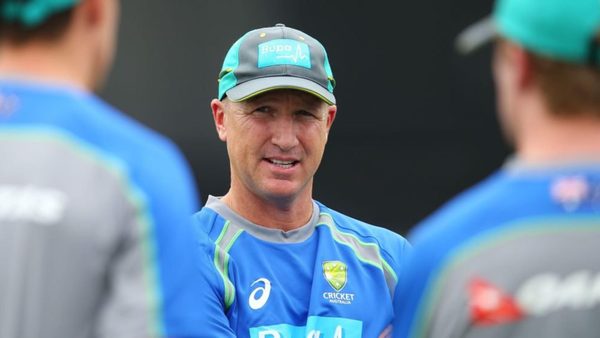 haddin-assistant-coach-bayliss-srh-ipl.Click to read full article.