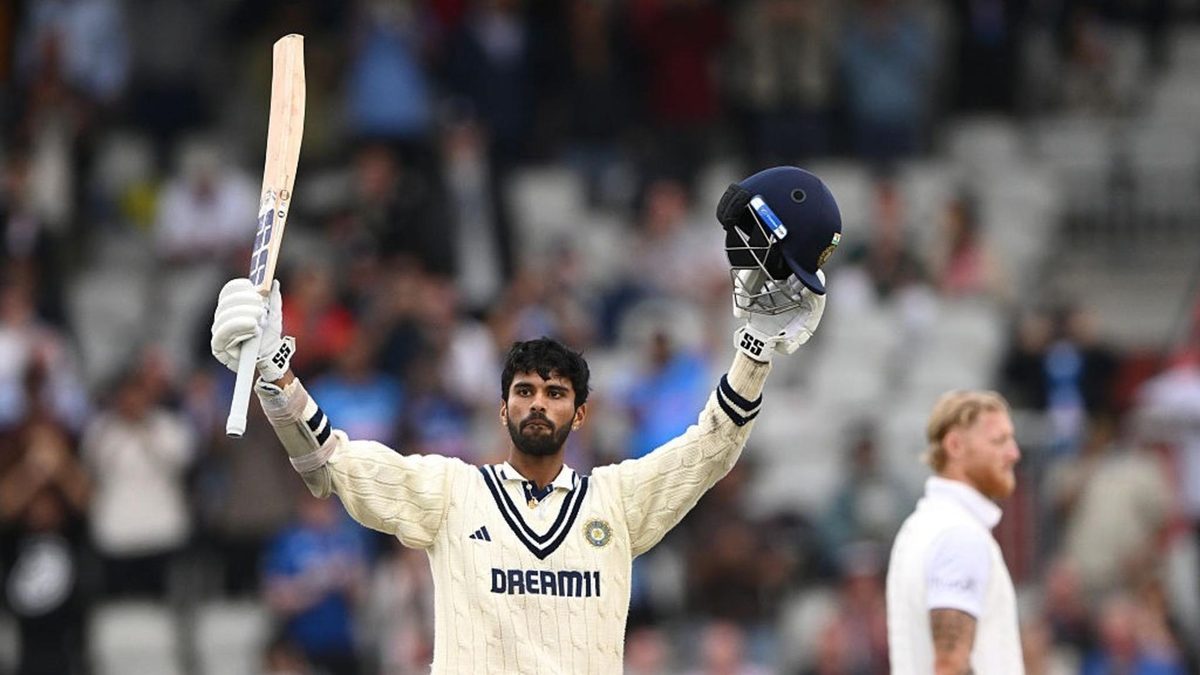 Hampshire have signed Washington Sundar for their last two Championship matches of the season.