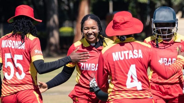 zimbabwe-women-cricket-fight.Click to read full article.