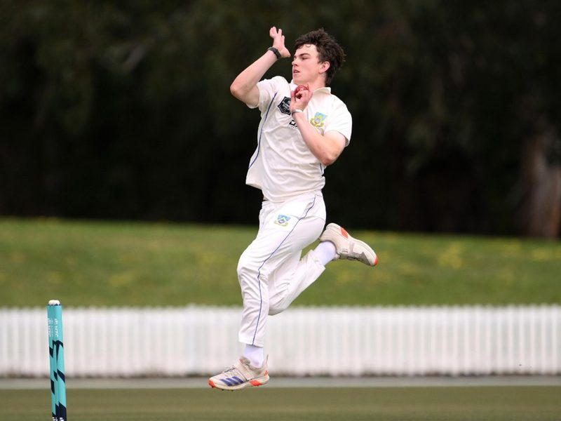7-58-vs-6-31-son-thomas-oconnor-of-former-new-zealand-quick-shayne-oconnor-outdoes-fathers-career-best-in-fourth-first-class-match.Click to read full article.