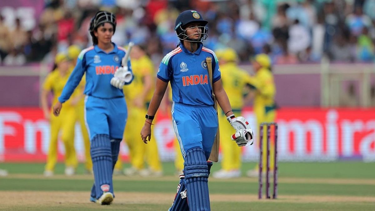 It was a sign of things to come, that at the halfway mark against Australia, even 330 didn't feel like enough for India. The World Cup hosts are not giving themselves their best chance to succeed, writes Rahul Iyer.