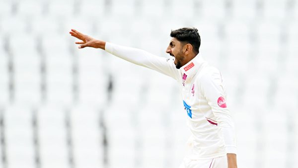 university-students-rack-up-450-against-full-strength-county-side-in-championship-warm-up.Click to read full article.