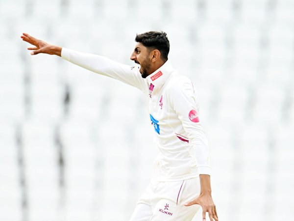 university-students-rack-up-450-against-full-strength-county-side-in-championship-warm-up.Click to read full article.