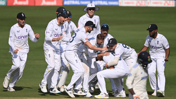 how-england-embraced-the-conditions-to-prepare-for-hyderabad-heist.Click to read full article.