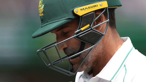 england-revolution-south-africa-hope-proteas-keep-lights-aus-sa-tests.Click to read full article.