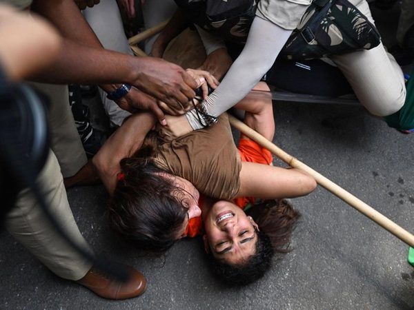 indian-premier-league-2023-ipl-final-wrestlers-protest-sakshi-malik-sakshee-malikkh-vinesh-phogat.Click to read full article.