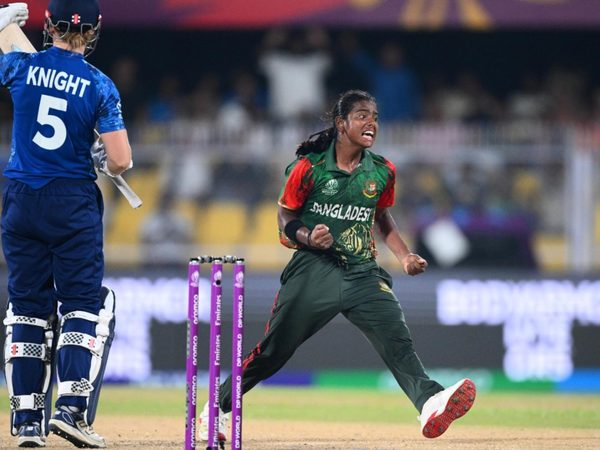 i-thought-it-was-a-fair-catch-england-beneficiaries-of-series-of-marginalcontroversial-tv-umpire-calls-in-narrow-bangladesh-win.Click to read full article.