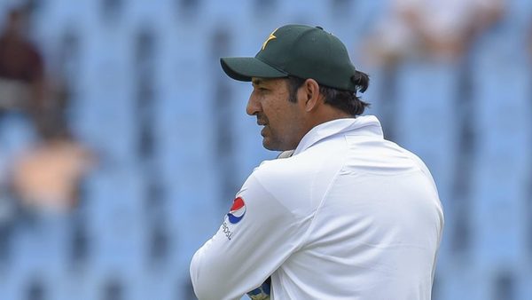 sarfraz-unleashes-scathing-critique-of-his-own-bowlers.Click to read full article.
