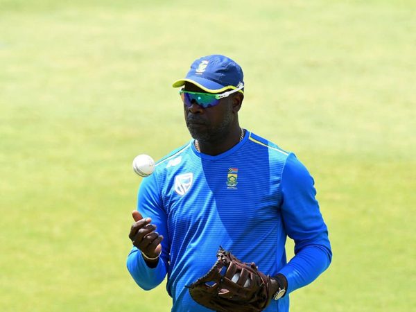 ottis-gibson-reportedly-keen-take-england-coaching-job.Click to read full article.