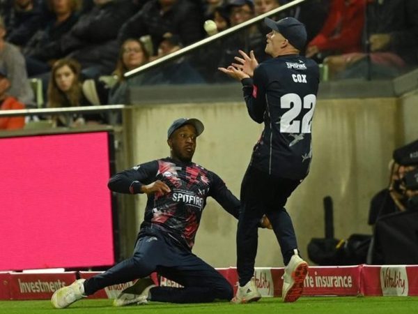 did-the-umpires-get-the-bizarre-non-catch-in-t20-blast-final-wrong.Click to read full article.
