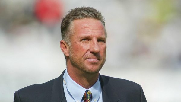 england-play-best-players-ian-botham.Click to read full article.