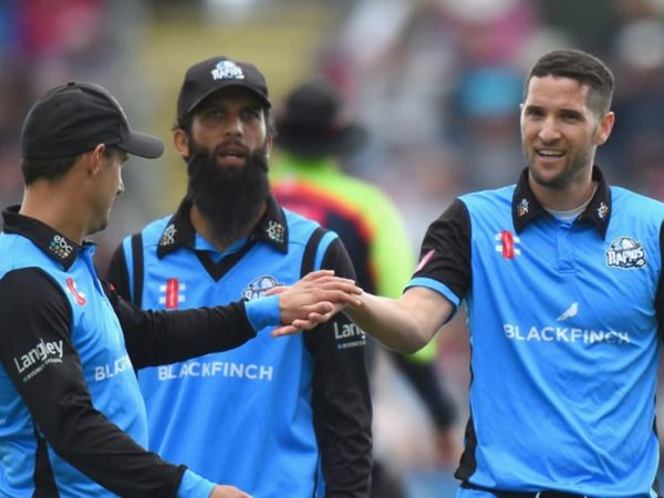 worcestershire-sign-parnell-kolpak-deal.Click to read full article.