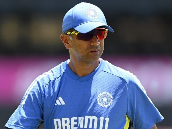 rahul-dravid-responds-doitfordravid-social-media-trend-t20-world-cup-2024-final.Click to read full article.