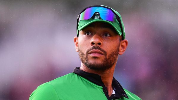 six-takeaways-from-englands-t20-world-cup-squad.Click to read full article.