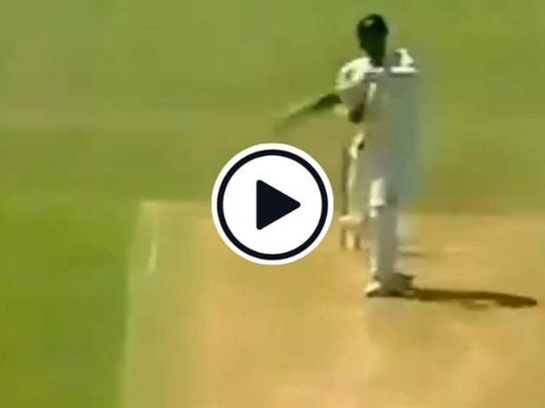 watch-no-10-ashish-nehra-smashes-shane-bond-into-the-grassbanks.Click to read full article.