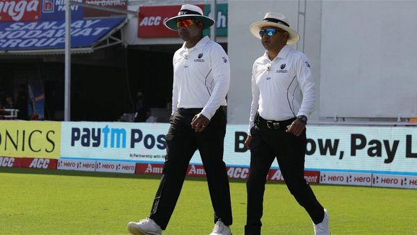 were-the-playing-conditions-infringed-to-give-england-review-back-after-ajinkya-rahane-error.Click to read full article.