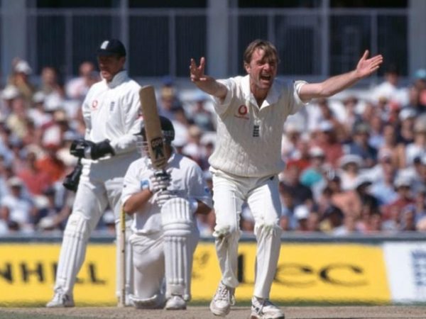 tufnell-no-ball-that-ruined-everyone-christmas.Click to read full article.