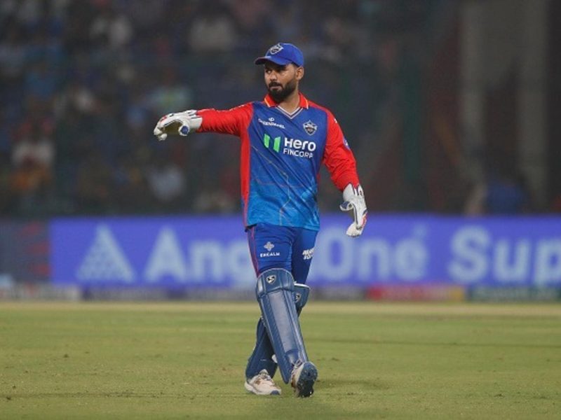 rishabh-pant-takes-paycut-return-to-dc-kuldeep-yadav-joins-lsg-in-ipl-trade-deal.Click to read full article.