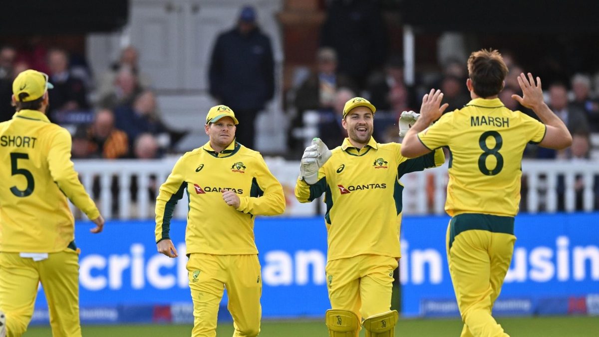 Steve Smith and Mitchell Marsh celebrate an England wicket in the fourth ODI at Lord's