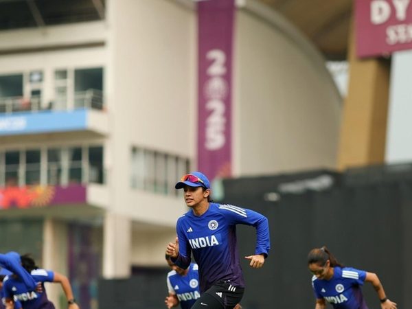womens-world-cup-2025-how-a-washout-will-affect-india-and-new-zealands-semi-final-qualification-chances.Click to read full article.