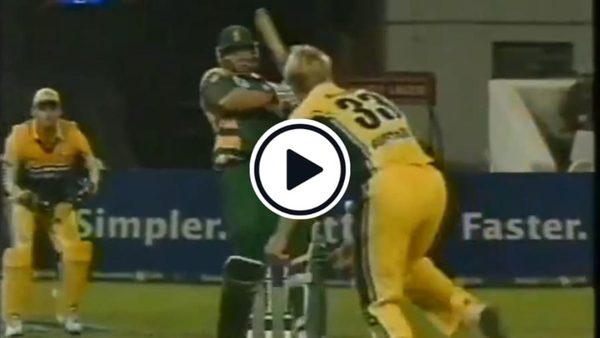 watch-watson-bowls-the-slowest-of-slow-bouncers-that-has-kallis-playing-a-shot-twice.Click to read full article.