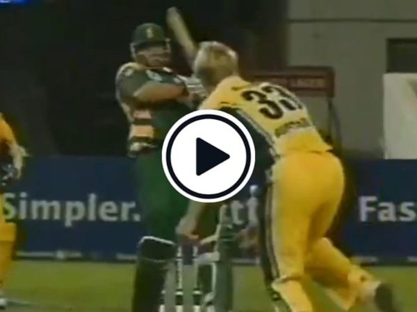 watch-watson-bowls-the-slowest-of-slow-bouncers-that-has-kallis-playing-a-shot-twice.Click to read full article.