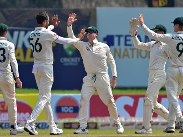 most-outfield-test-catches-full-list-steve-smith-takes-australian-record-from-ponting-closes-in-on-200.Click to read full article.