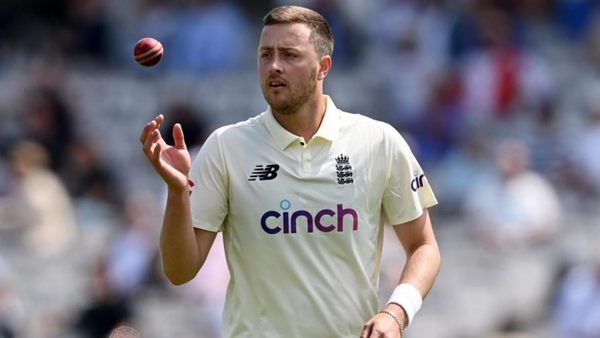 ollie-robinson-apologises-after-racist-and-sexist-tweets-resurface-during-test-debut.Click to read full article.