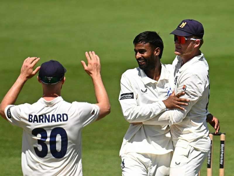 india-test-debut-sensation-manav-suthar-set-for-county-championship-return-warwickshire.Click to read full article.