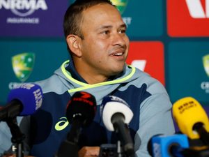 australia-batter-usman-khawaja-calls-time-on-15-year-international-career-after-ashes-series-finale.Click to read full article.