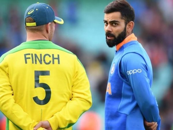 when-finch-asked-the-umpire-for-advice-on-how-to-bowl-to-kohli-and-rohit.Click to read full article.