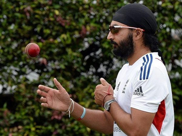 monty-panesar-i-would-love-to-play-professional-cricket-again.Click to read full article.