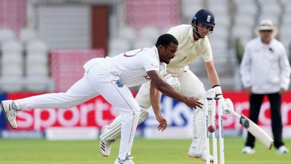 watch-shannon-gabriel-comically-fluffs-run-out.Click to read full article.