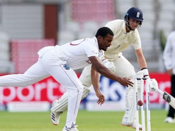 watch-shannon-gabriel-comically-fluffs-run-out.Click to read full article.