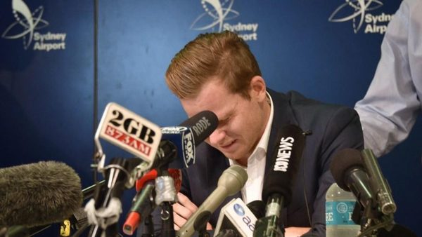 steve-smith-ball-tampering-press-conference.Click to read full article.
