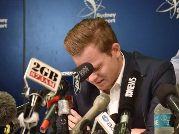 steve-smith-ball-tampering-press-conference.Click to read full article.