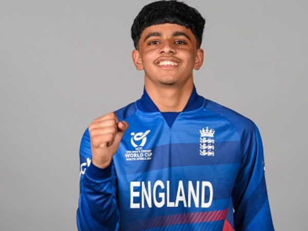 england-lions-include-five-teenagers-in-12-member-squad-for-sri-lanka-tour-game.Click to read full article.