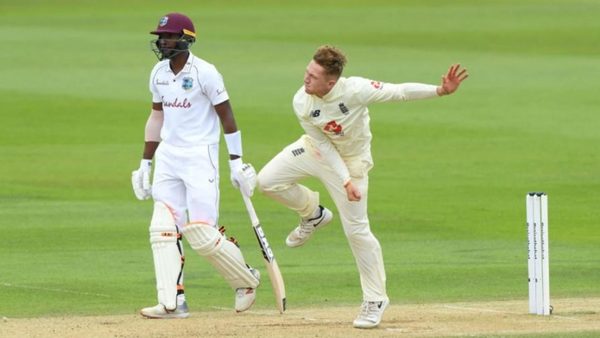 why-dom-bess-insists-on-having-a-deep-point-off-his-bowling.Click to read full article.
