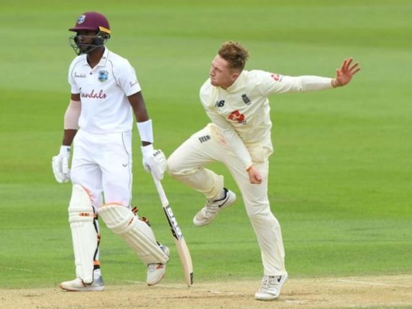 why-dom-bess-insists-on-having-a-deep-point-off-his-bowling.Click to read full article.