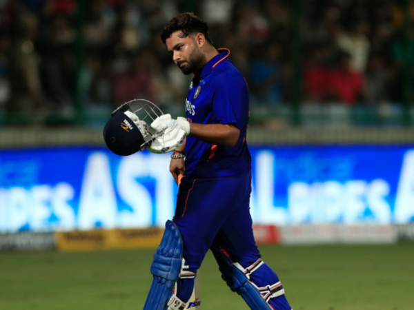 wasim-jaffer-rishabh-pant-is-no-longer-a-certainty-in-indias-t20i-team.Click to read full article.