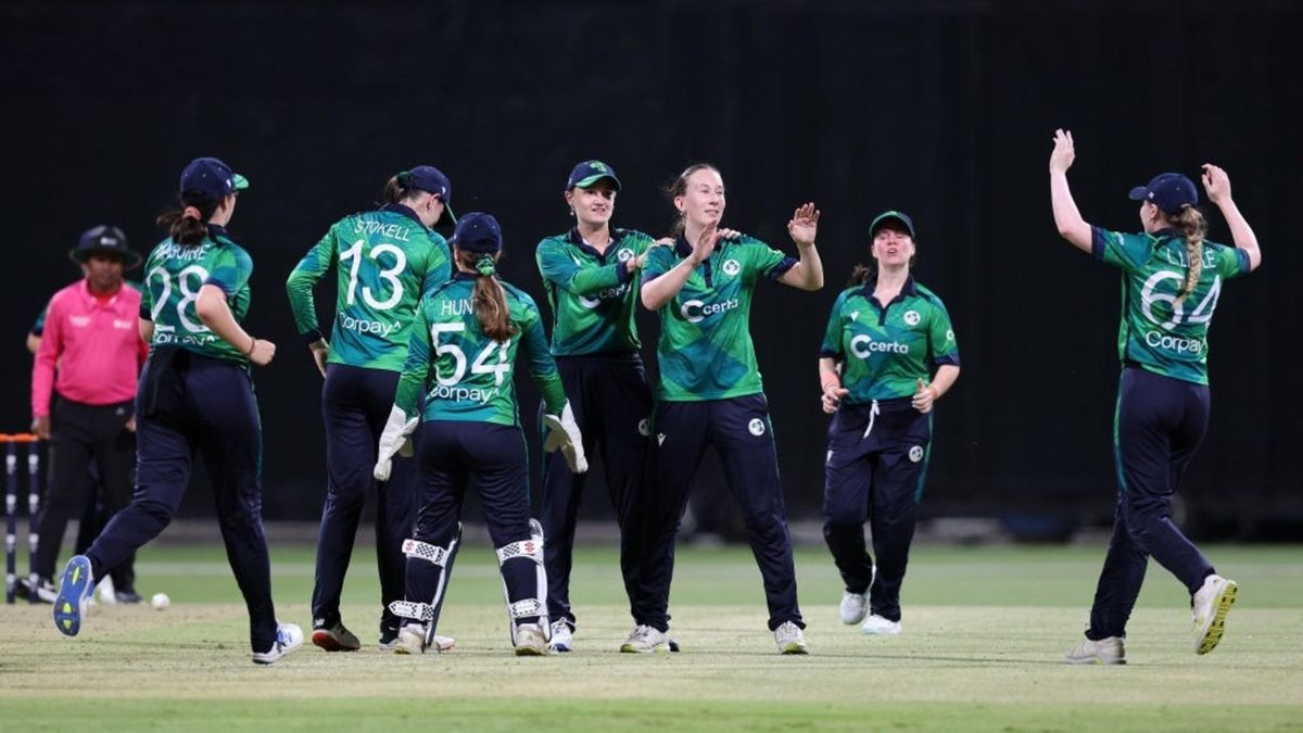 Ireland eked out a one-wicket win over Scotland on Friday (April 18), to dash the latter's hopes of a first-ever Women's World Cup qualification.