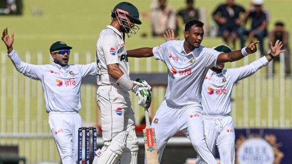 from-pitches-to-tactics-pakistan-need-to-stop-worrying-and-find-their-own-identity.Click to read full article.