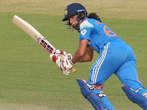 india-opener-eclipses-england-legend-sets-new-world-record-brilliant-start-to-odi-career-sl-tri-series.Click to read full article.