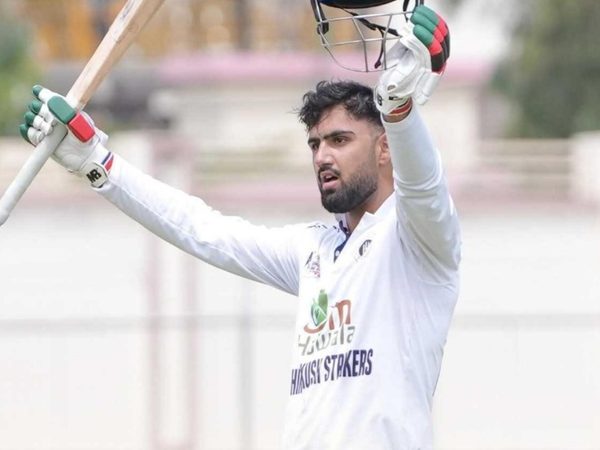 afghanistan-mohammad-nabi-son-hassan-eisakhil-stellar-start-first-class-cricket.Click to read full article.