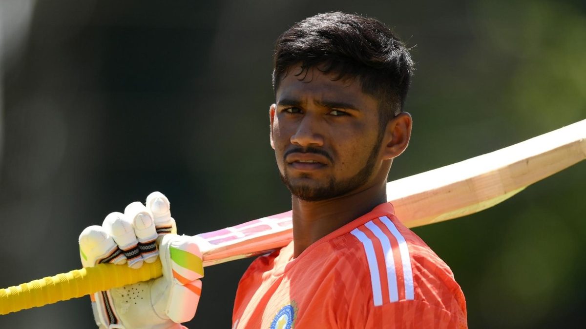 Musheer Khan hit a century and took a six-for against Nott second XI