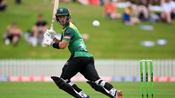 622-runs-in-four-games-uncapped-nz-keeper-curtis-heaphy-continues-fine-first-class-form-with-twin-match-saving-fifties.Click to read full article.