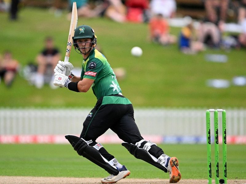 622-runs-in-four-games-uncapped-nz-keeper-curtis-heaphy-continues-fine-first-class-form-with-twin-match-saving-fifties.Click to read full article.